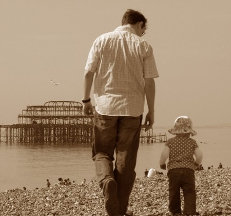 Festa del papà 2011: le poesie da dedicargli