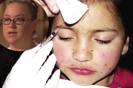 Aveva dichiarato di usare il botox sulla figlia di 8 anni, ma era una bufala