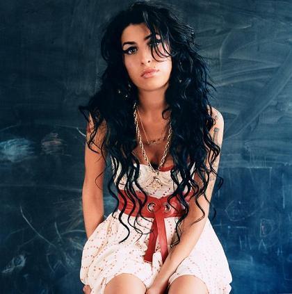 Amy Winehouse lascia un patrimonio di 3,2 milioni di dollari