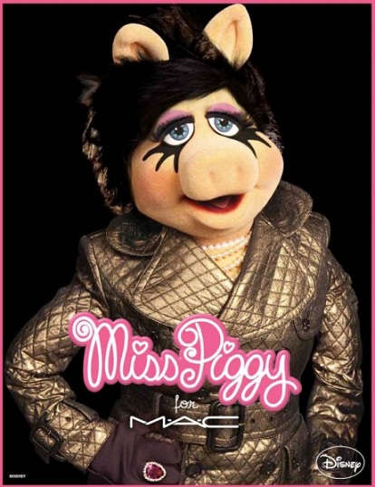 La collezione MAC & Miss Piggy per l’inverno 2012