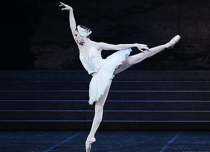 Spot anti anoressia, a scegliere la testimonial sarà la ex ballerina della Scala (licenziata)