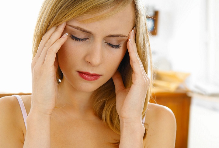 Come curare il mal di testa con i rimedi naturali