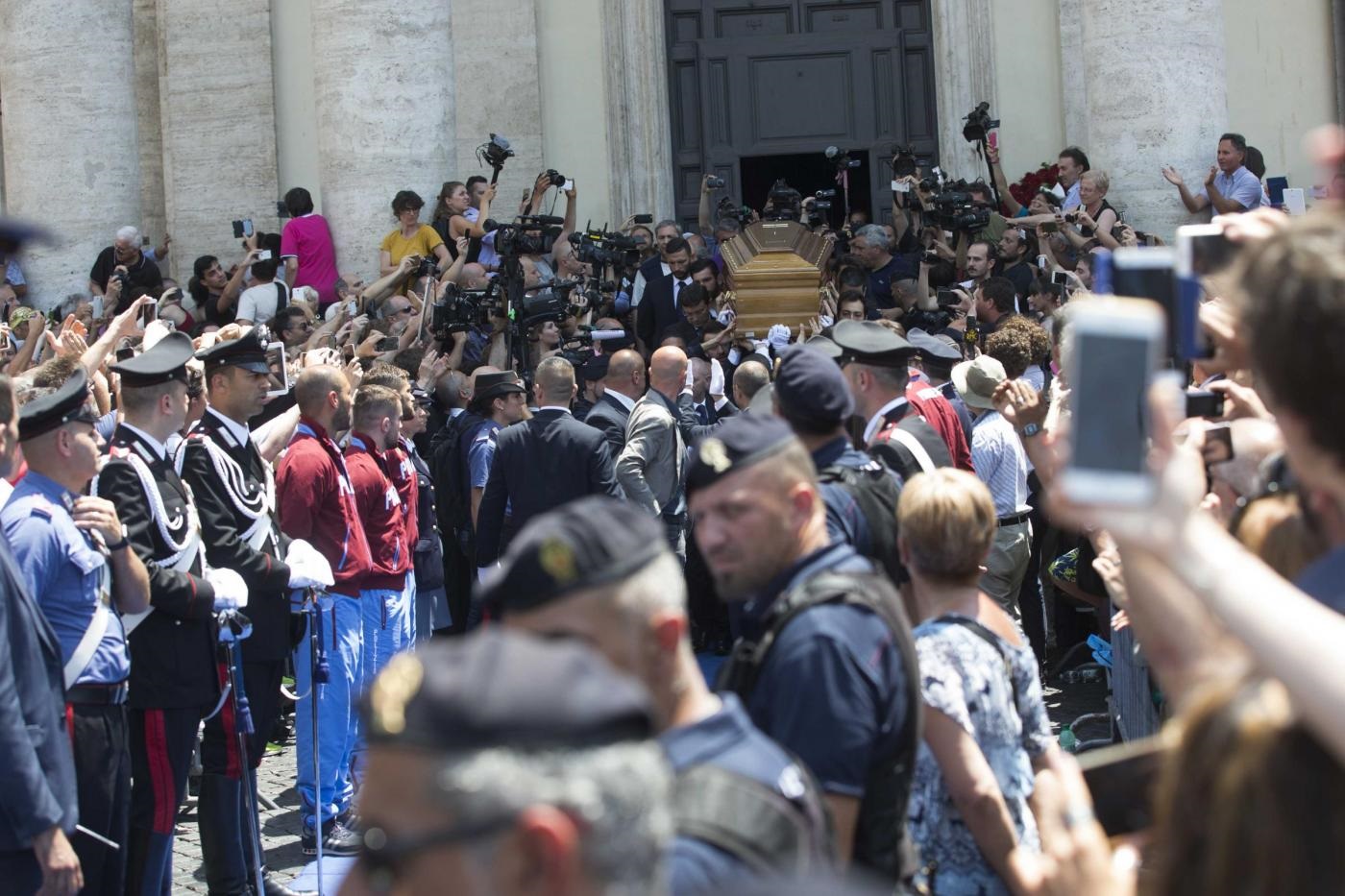 Funerali di Bud Spencer a Roma