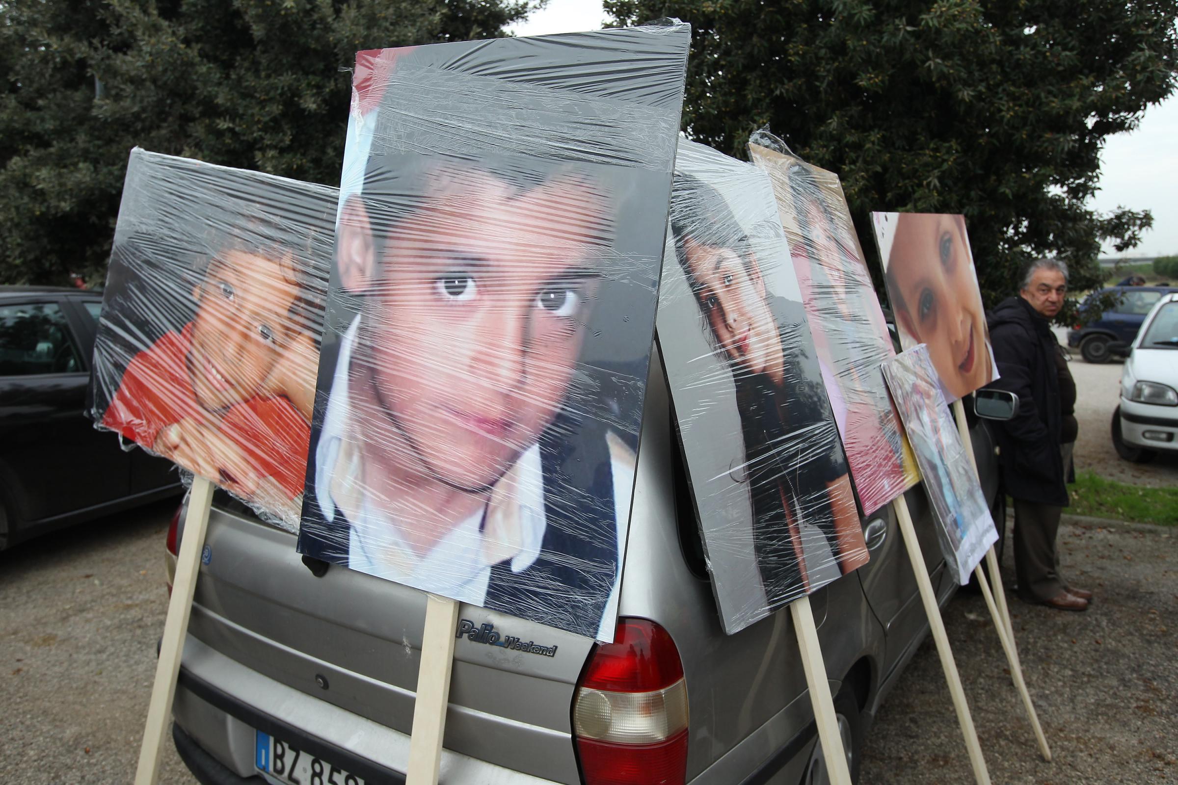 La strage dei bambini nella Terra dei Fuochi: le mamme che chiedono giustizia