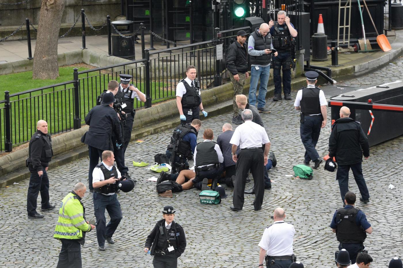 Attentato a Londra: l’assalitore è Adrian Russell Ajao, alias Khalid Masood