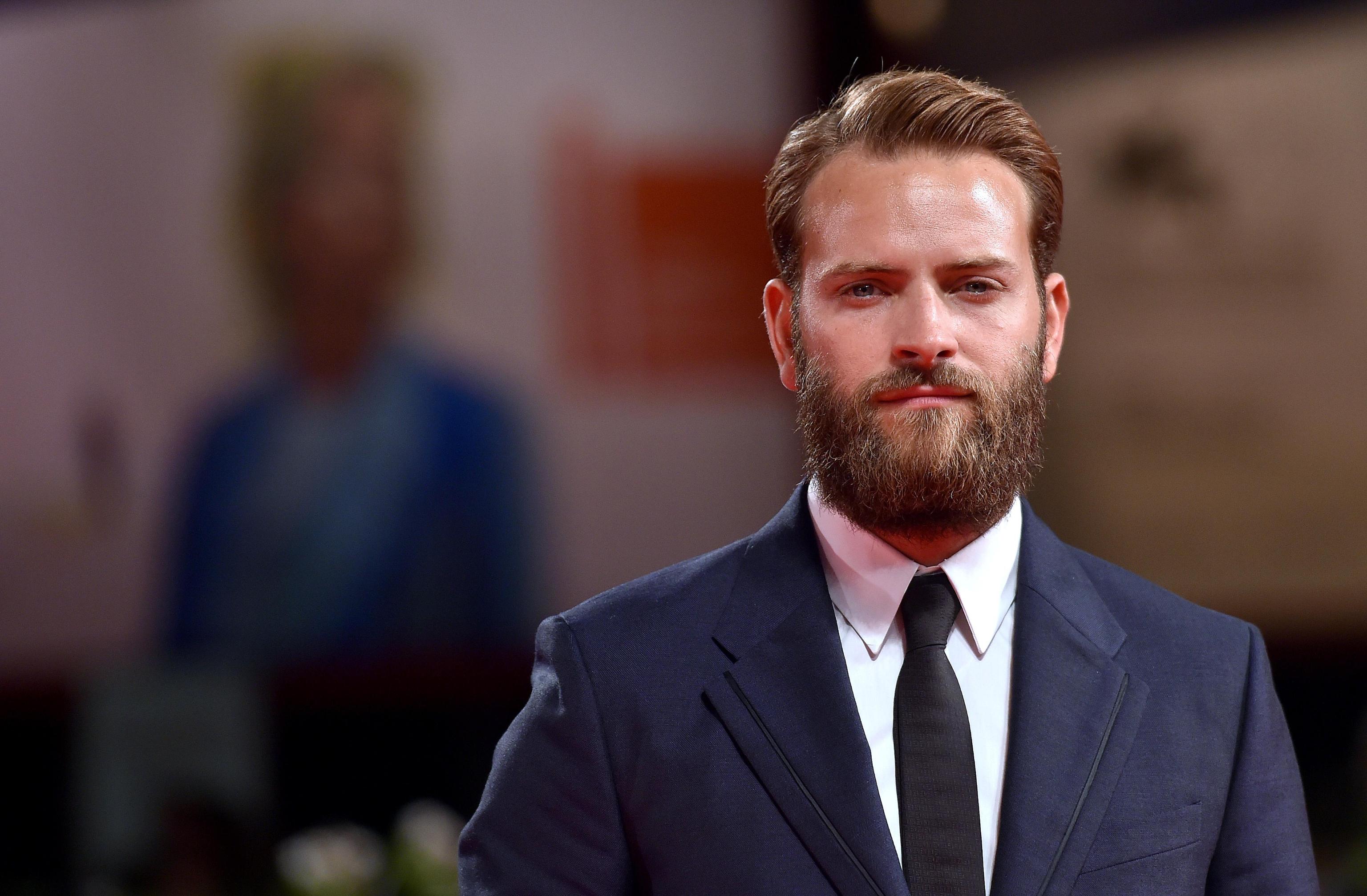 Festival del cinema di Venezia 2017, Alessandro Borghi: chi è il padrino della kermesse?