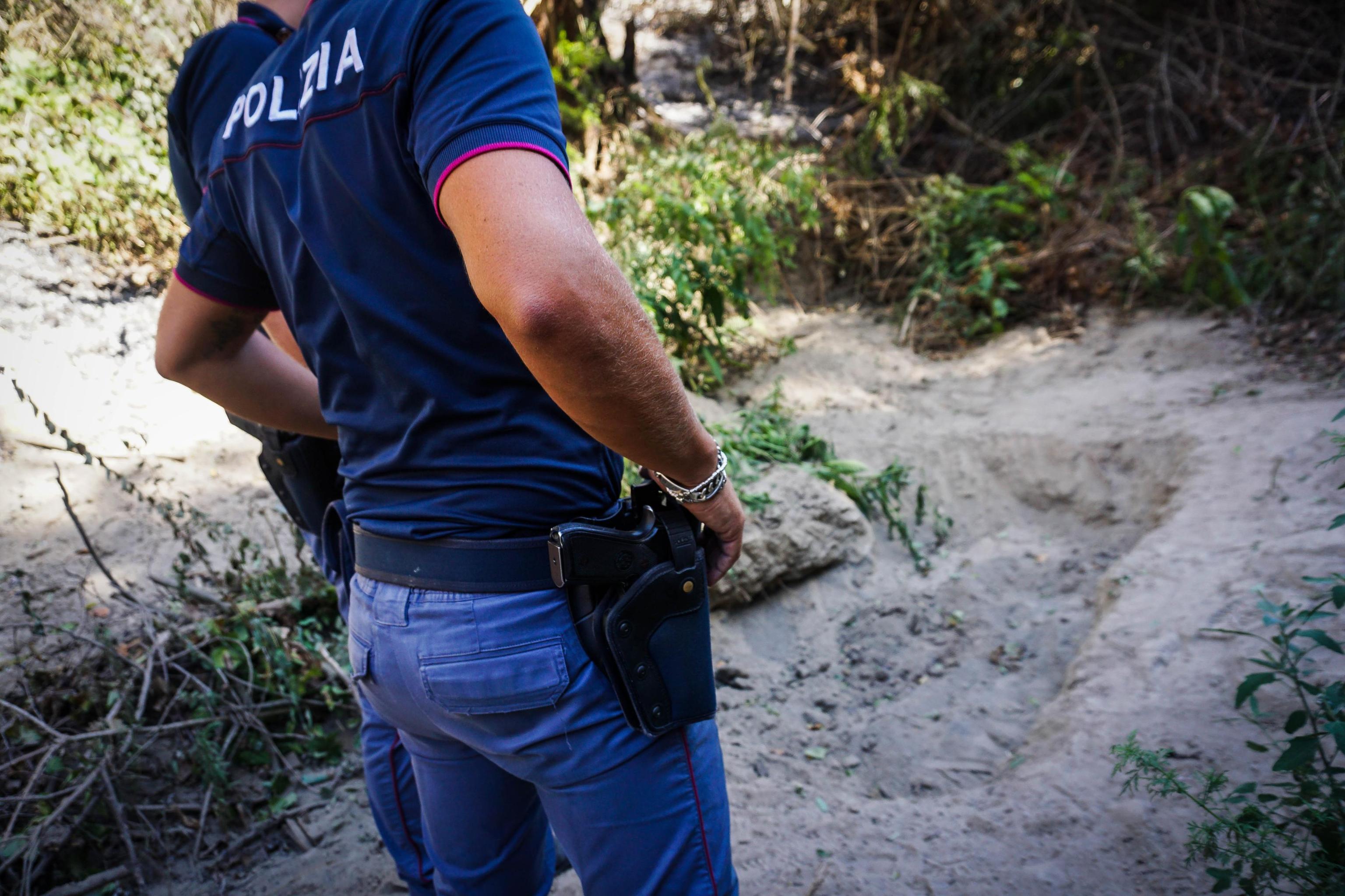 Milano, 80enne violentata al Parco Nord: caccia all’aggressore