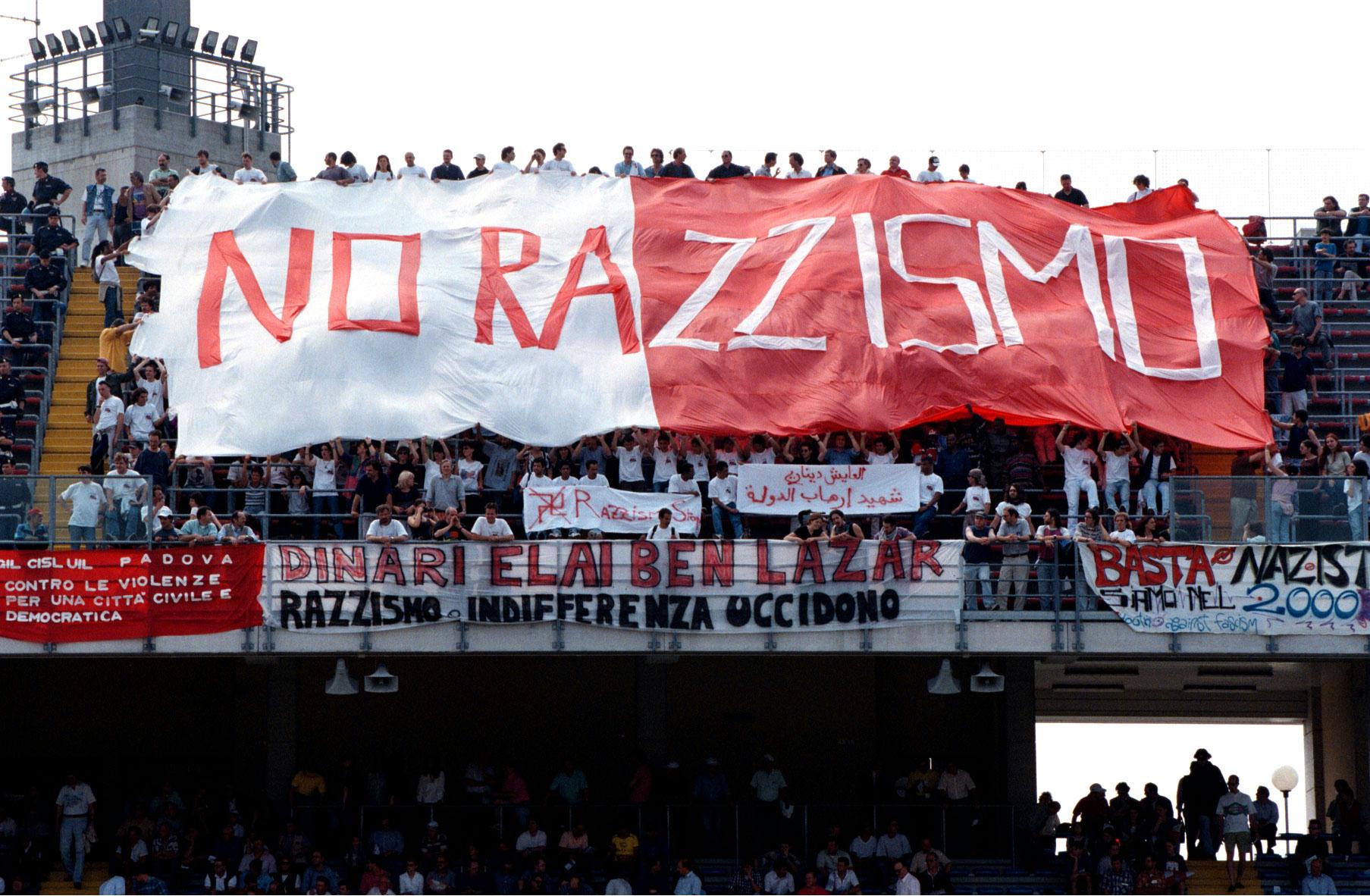 RAZZISMO STADI