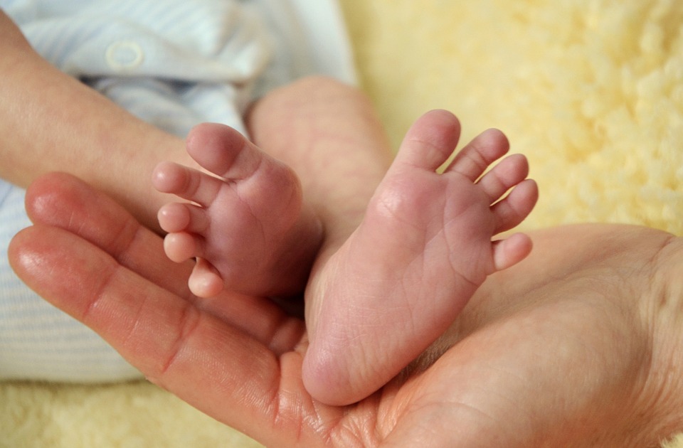Bari, bambina con malattia rara guarisce con un antibiotico: primo caso al mondo