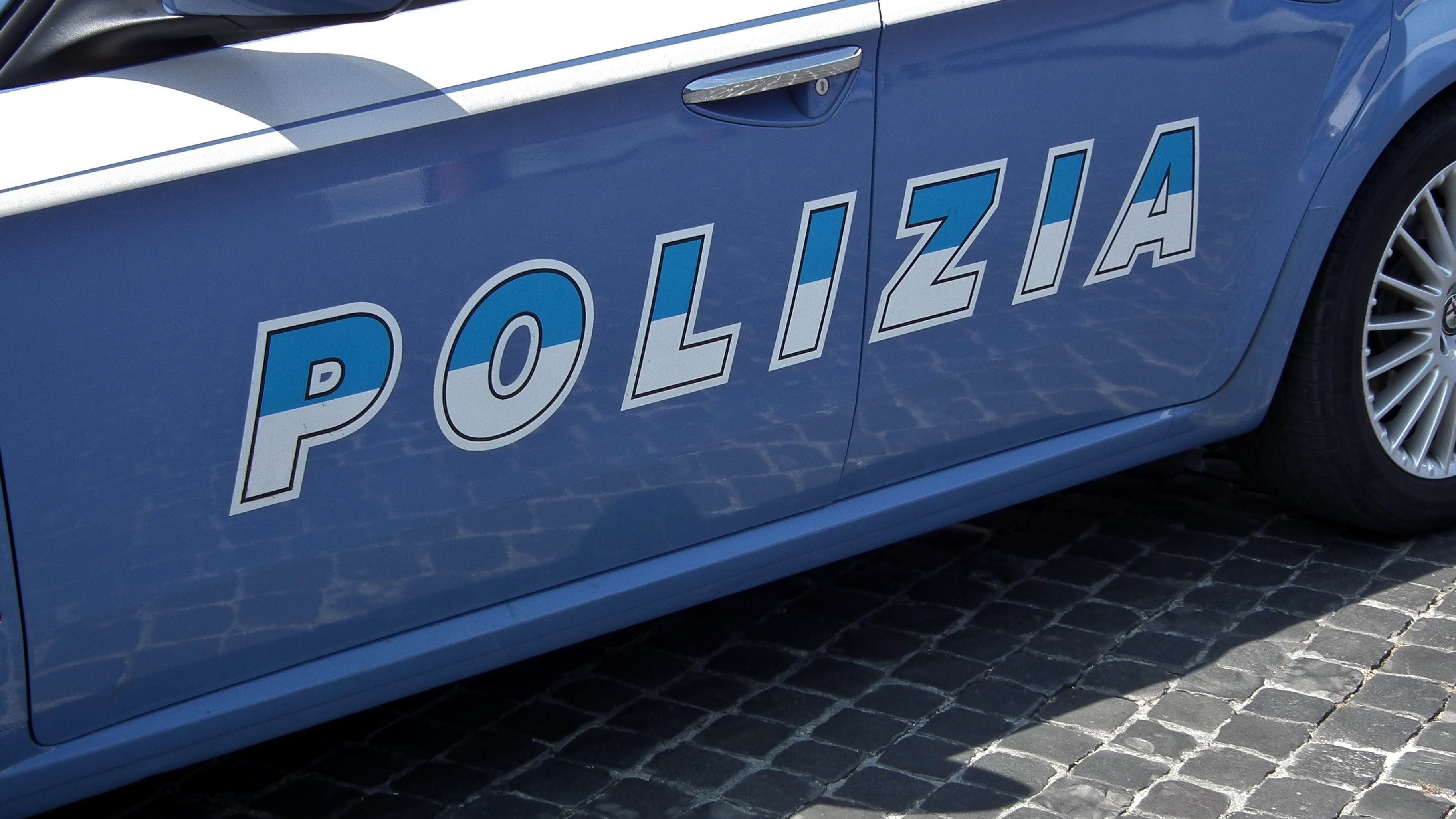 Reggio Calabria, moglie uccide il marito ‘ndranghetista nel sonno dopo anni di maltrattamenti