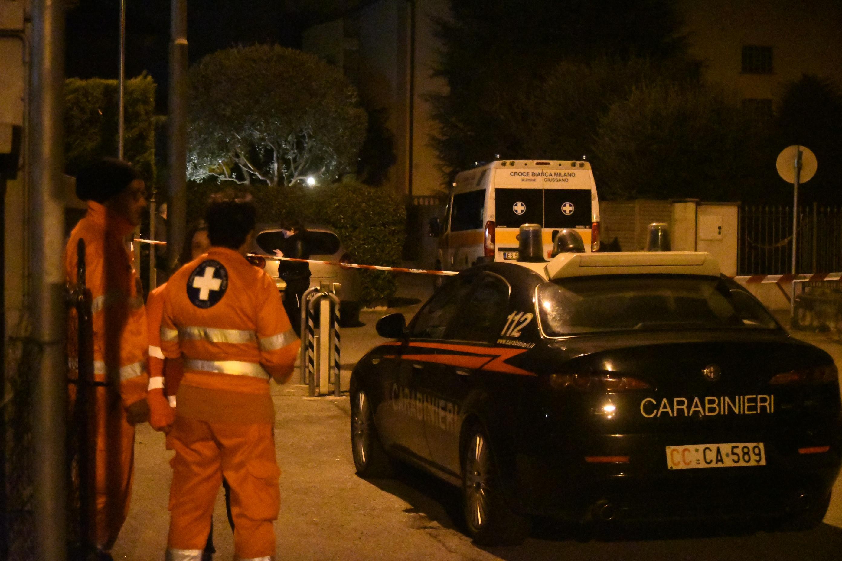 Accoltella la madre e la nonna poi si toglie la vita: orrore a Paina di Giussano