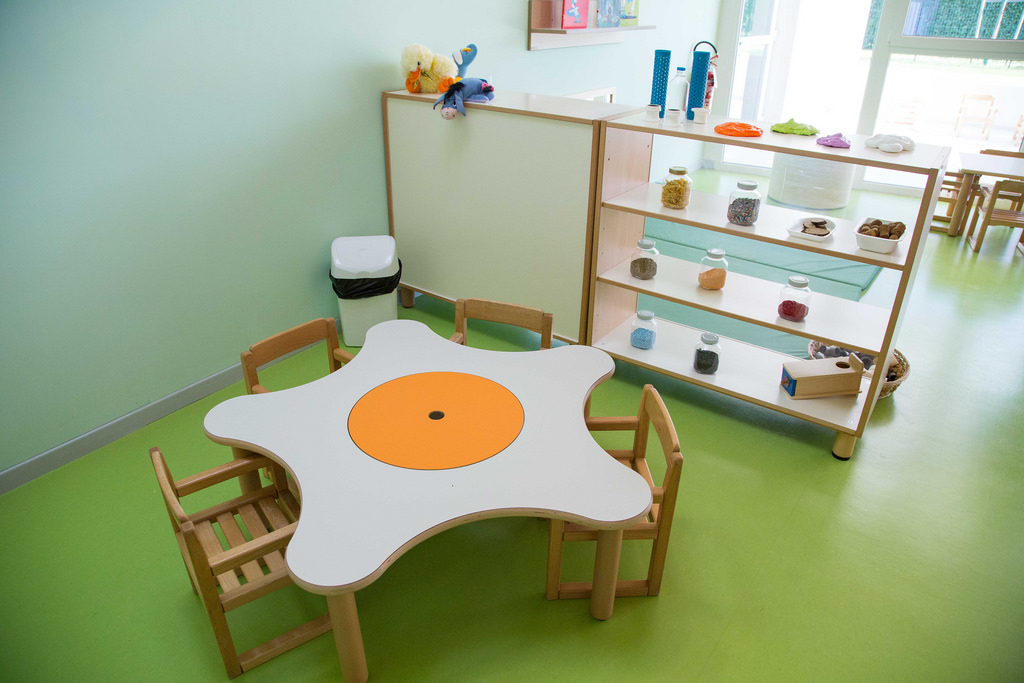 Alto Adige, la proposta choc: priorità per i bambini tedeschi negli asili