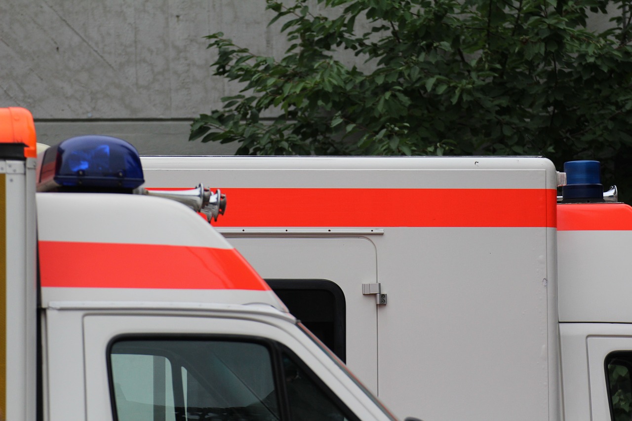 Nonni muoiono in un incidente stradale: stavano raggiungendo la nipotina appena nata