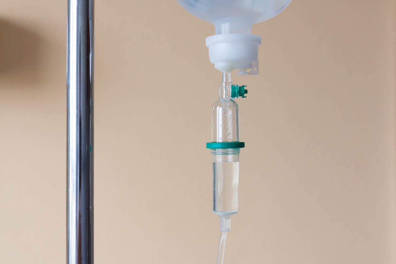 A 15 mesi le diagnosticano un tumore alle ovaie e ha solo il 50% delle possibilità di sopravvivere