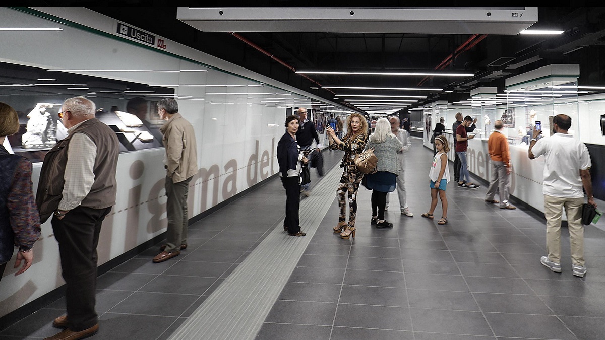 Violenza sessuale sulla metro A di Roma: arrestato un prete inglese