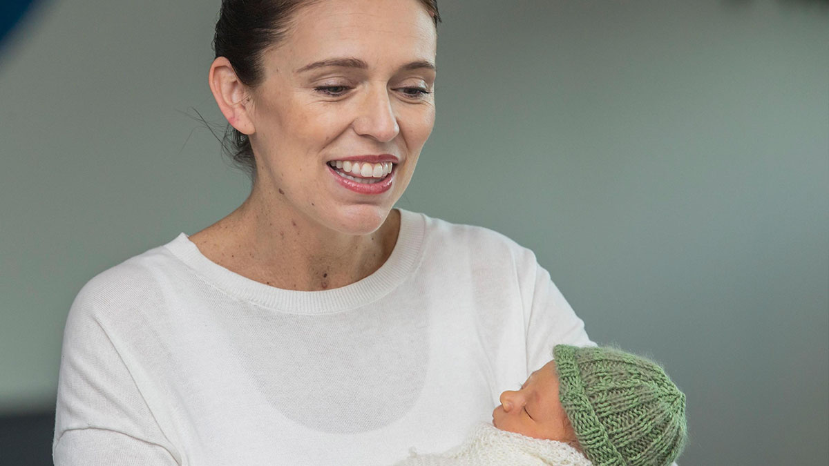 La premier neozelandese all’Onu con la figlia di 3 mesi, prima volta nella storia