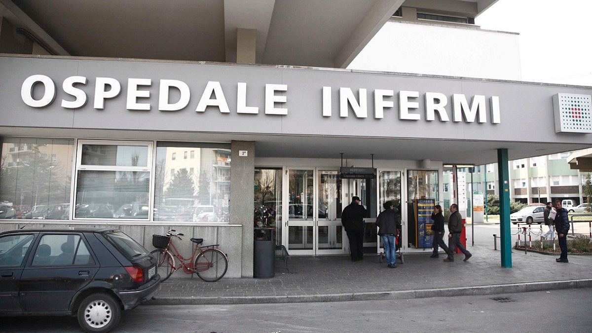 Rimini, studentessa segregata e violentata: denunciato uno straniero di 43 anni