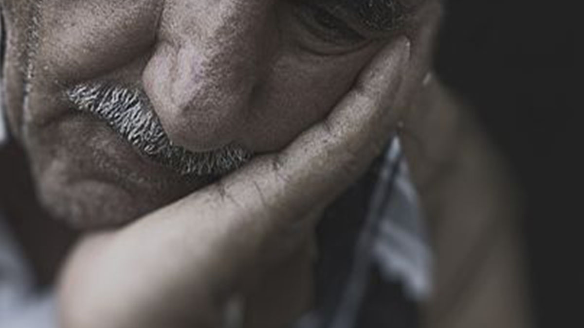 Nonno Mariano: malato terminale sfrattato a 90 anni