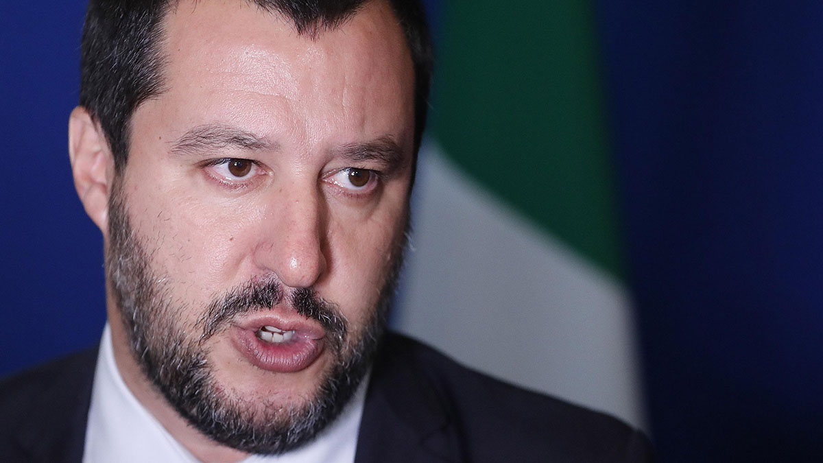 Stefano Cucchi: Salvini fa marcia indietro, gesto di distensione verso la famiglia