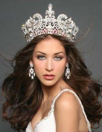 La nuova Miss Universo: è venezuelana e si chiama Dayana Mendoza