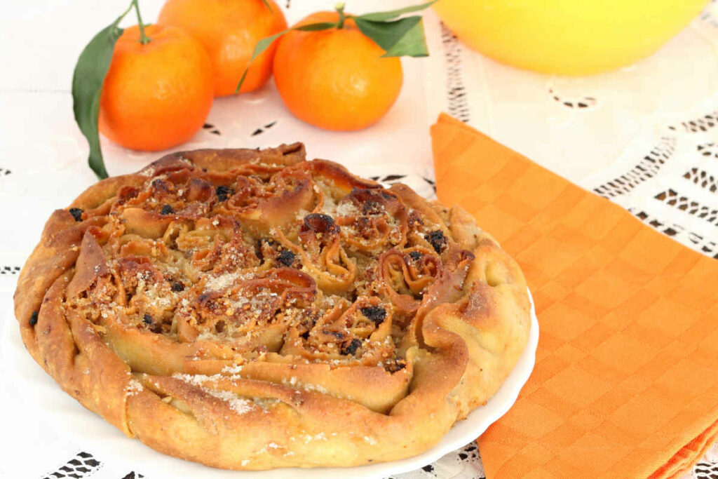 piatto con pitta 'nchiusa