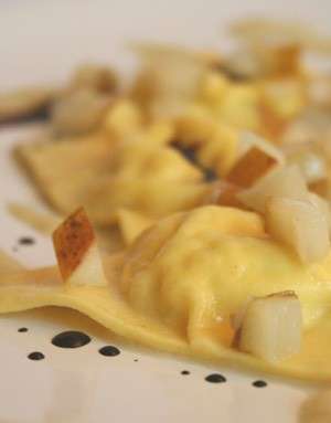 Ricette invernali: ravioli al formaggio “fioriti”