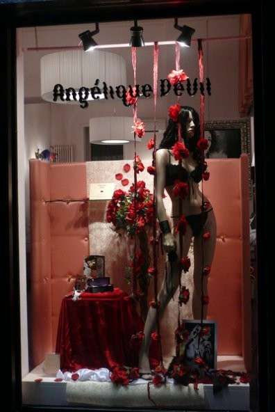 Festa della donna, festeggia con Angélique DeVil