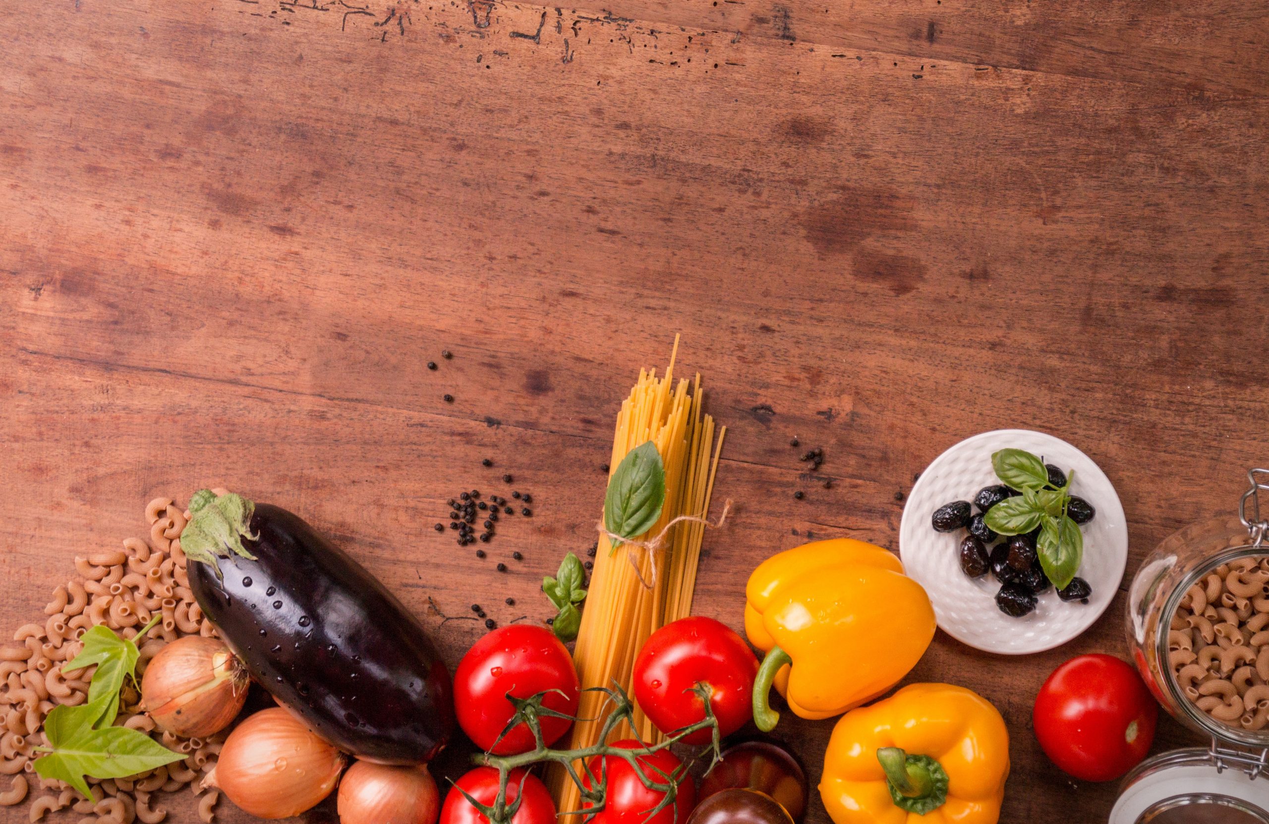 La dieta mediterranea: menù settimanale, piramide alimentare e benefici