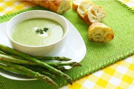 Crema di asparagi, la ricetta