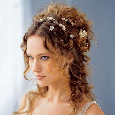 Capelli, le pettinature romantiche