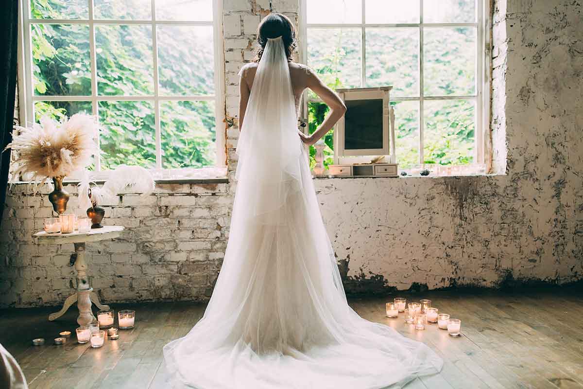 Come scegliere il velo da sposa: consigli utili e aspetti da valutare