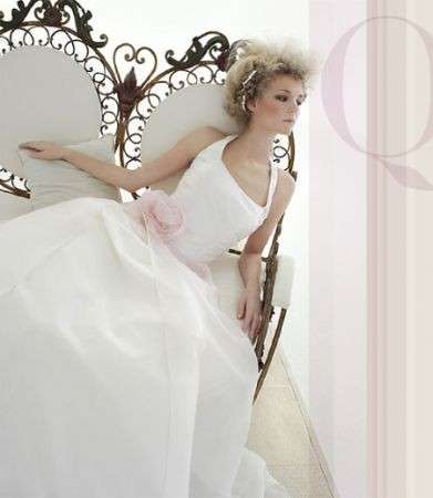 Abiti da sposa 2010: collezione Acquachiara Trendy