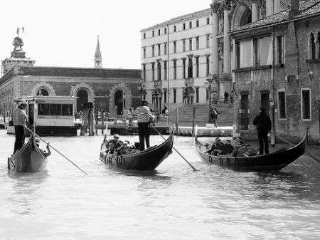 La prima donna gondoliera a Venezia