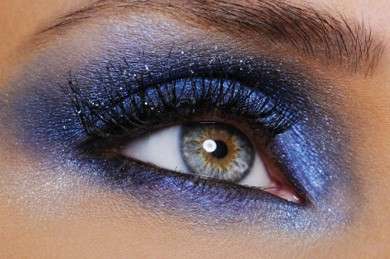 make up blu scuro