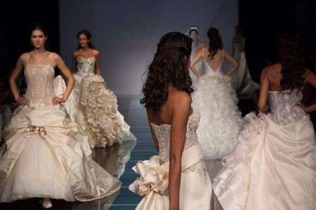 Abiti da sposa 2010: collezione Meg di Marcella Zaccaria