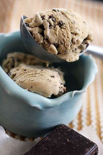 Ricette estive: gelato alla stracciatella