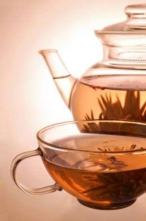 Tisane alle erbe per eliminare stress e gonfiori