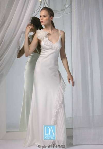 Abiti da sposa 2010: collezioni Domo Adami