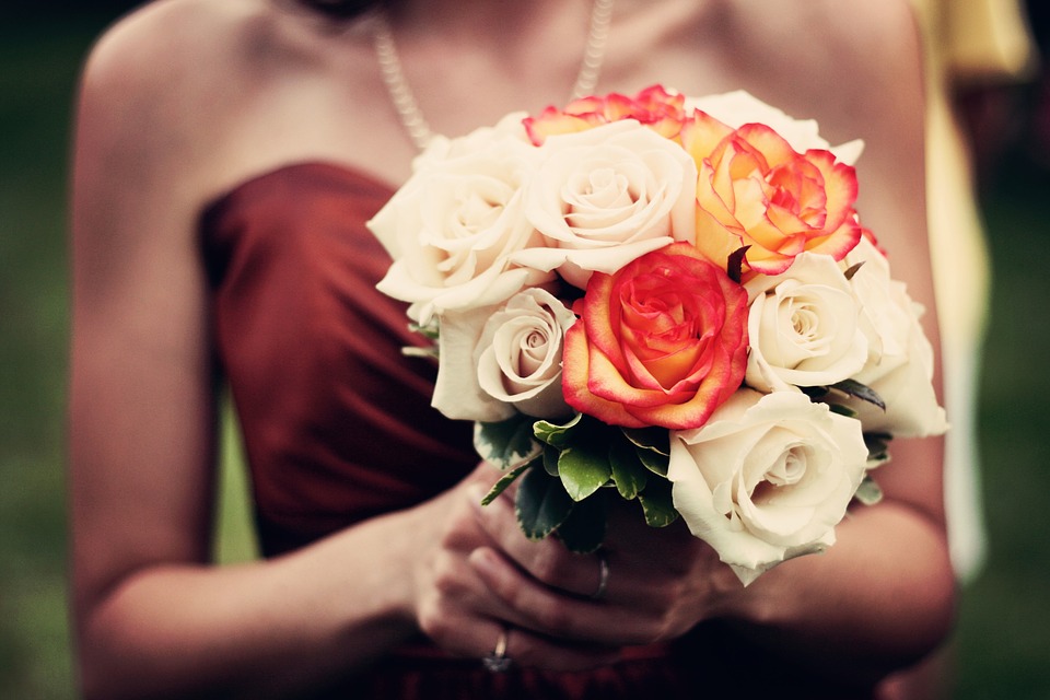 Discorso Dei Testimoni Agli Sposi Poesie matrimonio: idee per il discorso agli sposi | Pourfemme