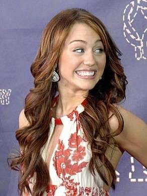 Miley Cyrus ha una cotta per Penn Badgley