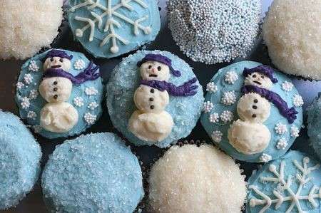 Muffin di Natale con i pupazzi di neve