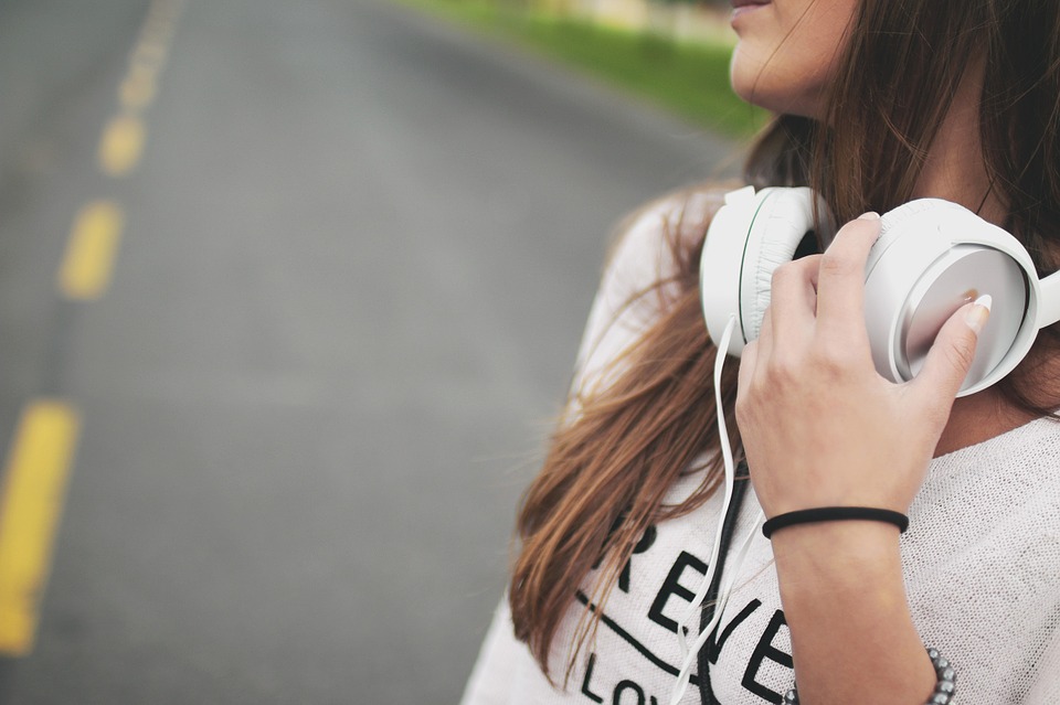 Canzoni belle d’amore: “Ti vorrei sollevare” di Elisa e Giuliano Sangiorgi