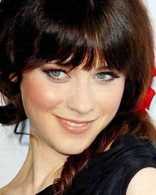 Il make up di Zooey Deschanel: ecco come farlo