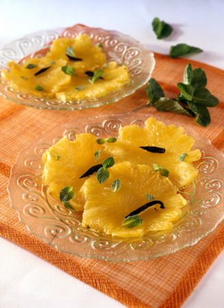 Ricette light: carpaccio di ananas alla vaniglia