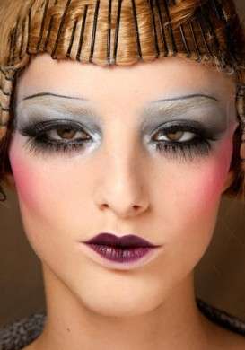 Make up inverno 2010: le sopracciglia griffate