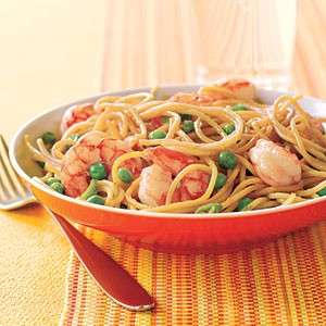 Ricette light: spaghetti ai gamberi con piselli