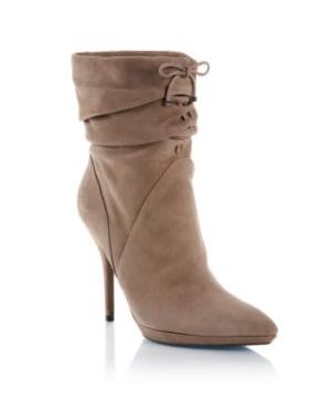 Scarpe Guess: stivaletti in camoscio