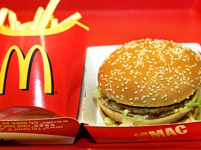 McDonald’s: è bufera sul nuovo panino Mc Italy