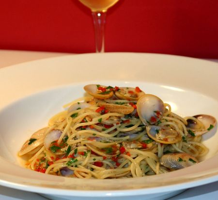 Ricette tradizionali: pasta alle vongole