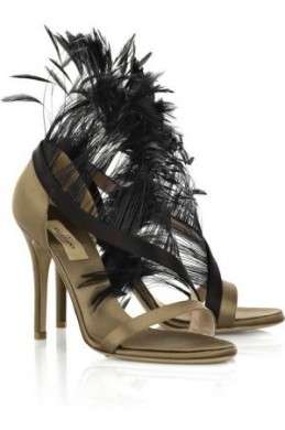 Scarpe Valentino: Feather-trimmed satin sandals